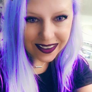 Meet your Posher, Joanna